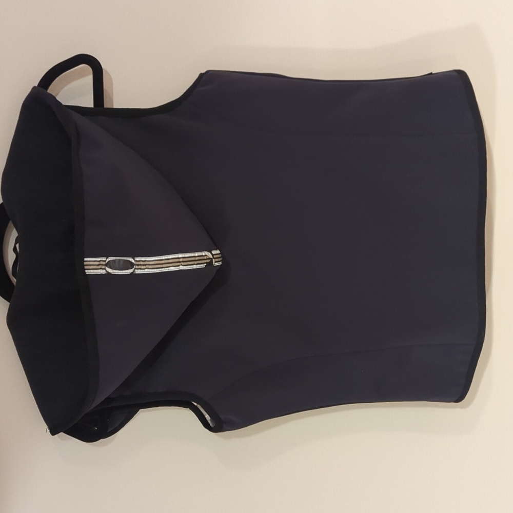 Obermeyer Ladies vest, size 6 - Picture 4 of 5